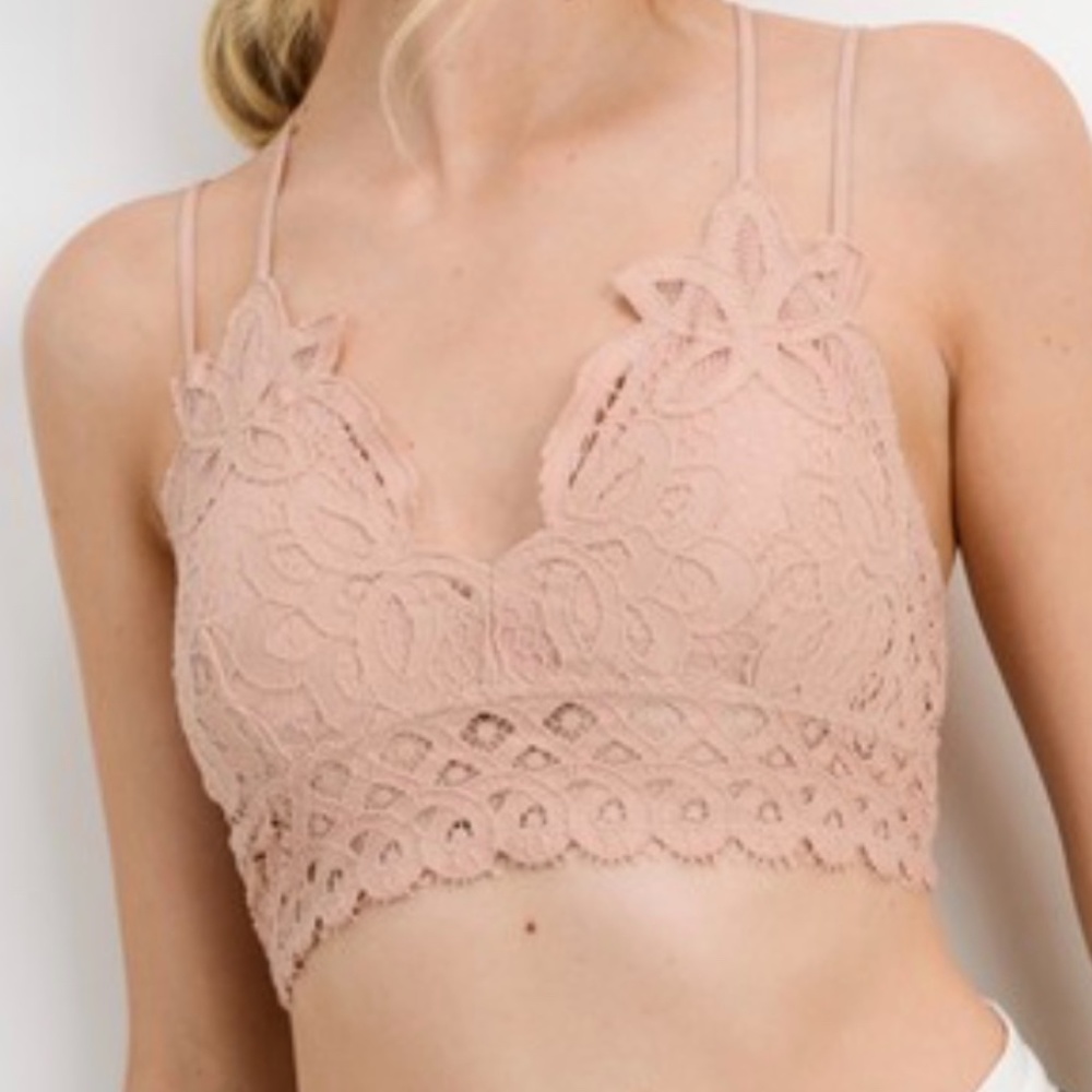 NWT Plus Blush Bralette (Padded)
